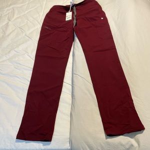 NWT Figs Yola skinny scrub pant (small tall burgundy)